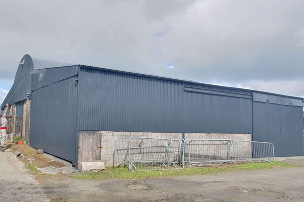 farm shed roof painting