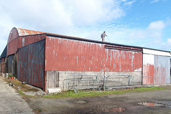 farm shed roof painting
