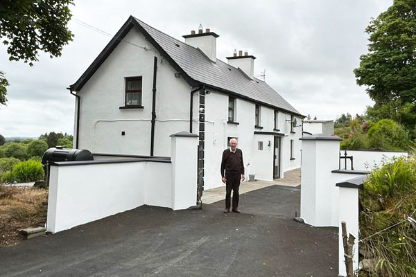  roof painting contractors
